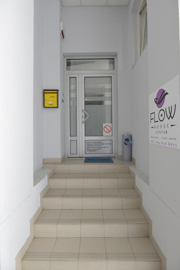 Hostel Flow House Centar Novi Sad Bagian luar foto